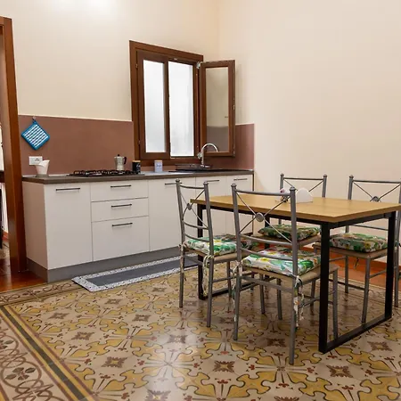 Vespri 15 Apartment Trapani